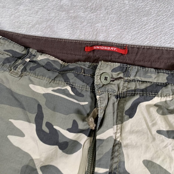 VTG Unionbay Cargo Shorts Mens‎ 42 Gray Camo Multi Pocket Utility Outdoor Casual - Picture 2 of 13